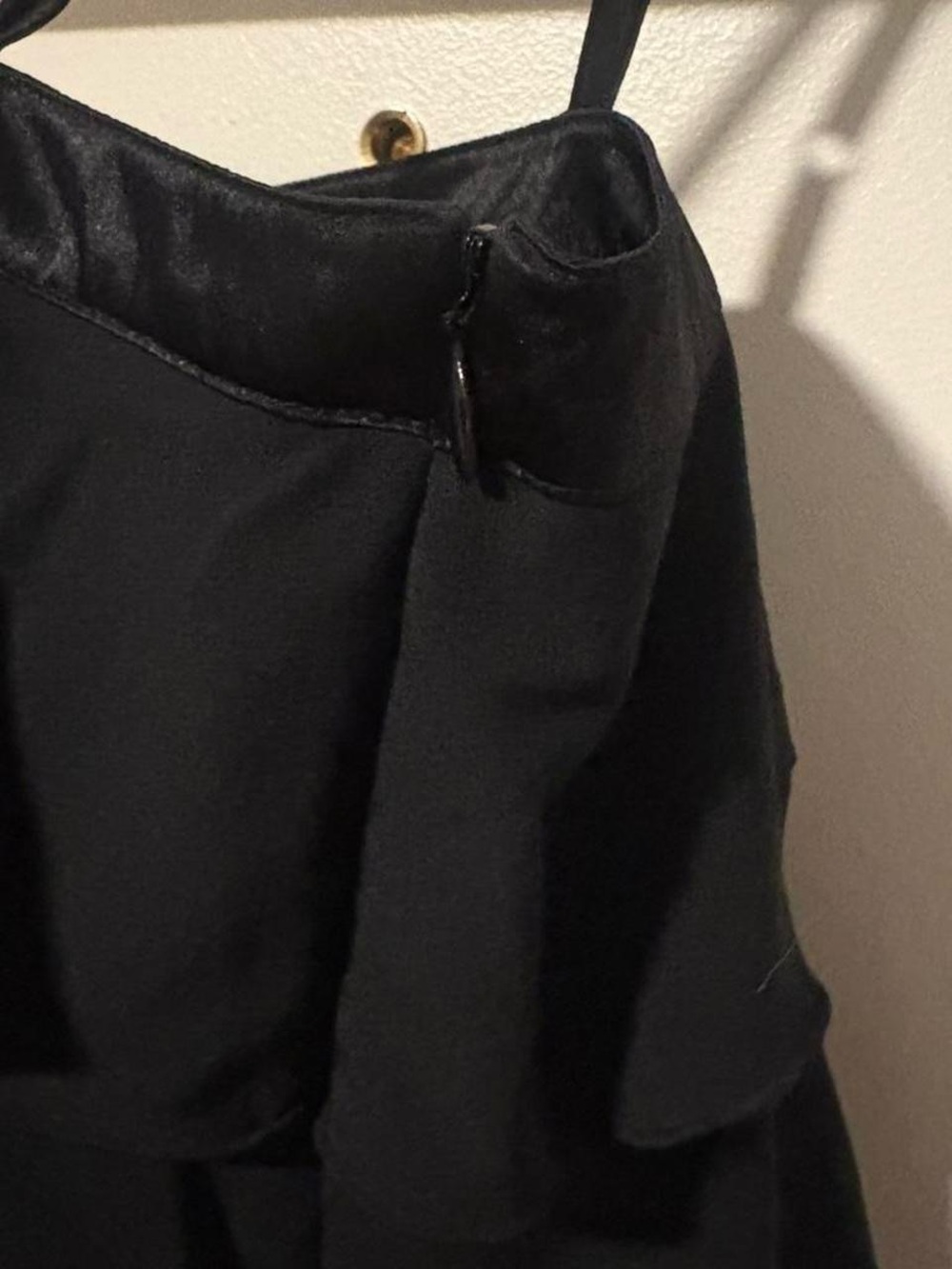 Vintage Y2K Old Navy black tiered ruffle camisole med - Picture 4 of 6